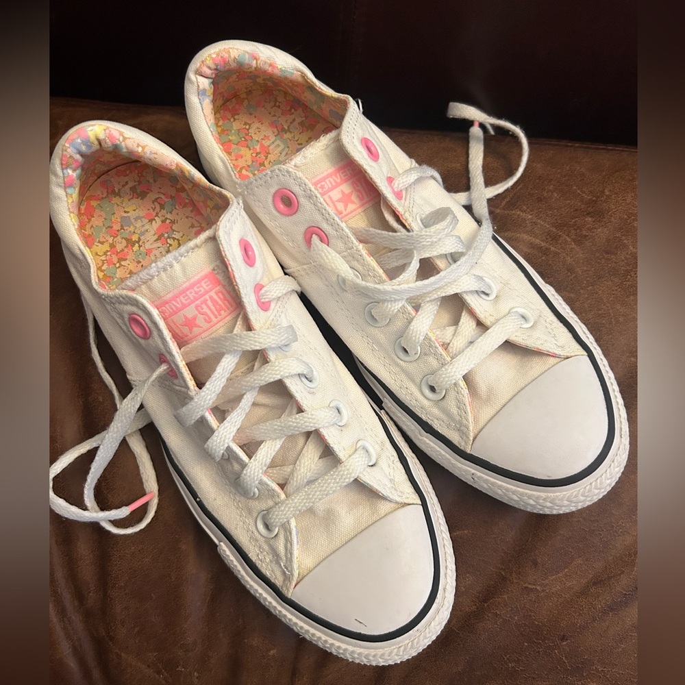 Converse All Star White Low Top Sneakers with Pink Accents